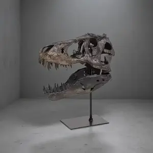 Realistic Pterosaur Skeleton Dinosaur Statue - Handmade Resin Replica, Weatherproof Indoor-Outdoor Home Decor, Detailed Bone Texture, No Power Needed