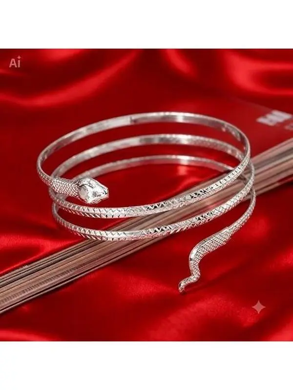Female Fashionable Bracelet - Silver-Tone Adjustable Upper Arm Cuff Armband, Aesthetic Trendy Jewelry Accessory