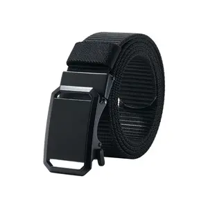Men’s nylon webbing automatic-locking belt with an adjustable sleek automatic buckle head; a durable, lightweight casual belt suitable for various occasions—an excellent gift for Valentine’s Day and Father’s Day.