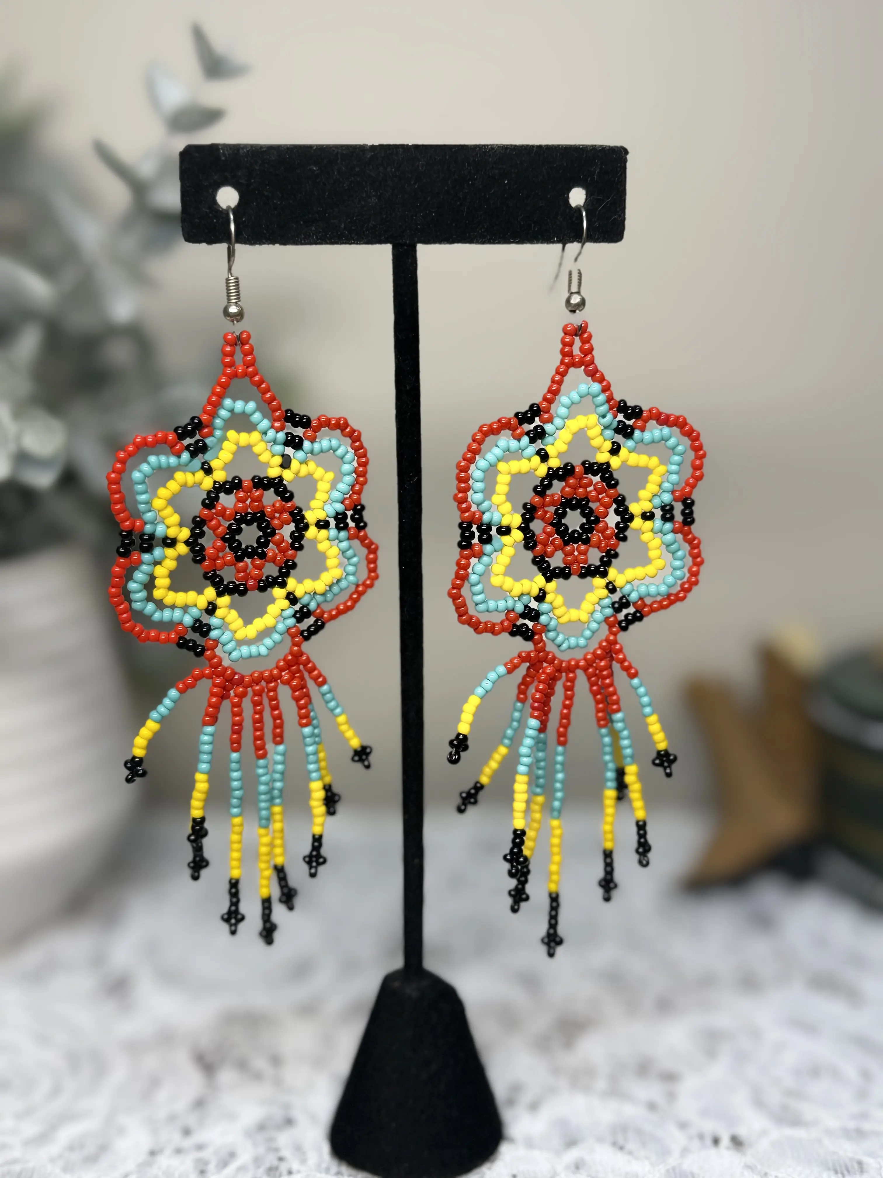 Aretes "Ingrid" Huichol- Earrings Handmade- Beaded