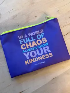 TAGLINE ZIPPERED POUCH