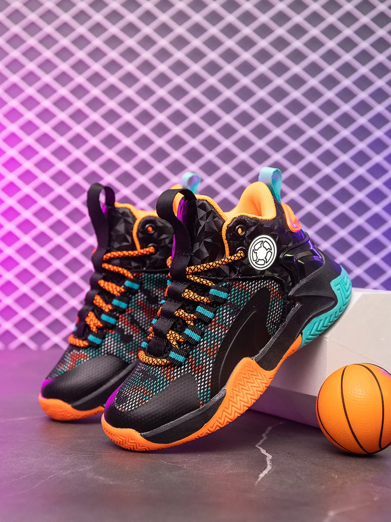 Basketball Shoes for Boys and Girls, Kids Shoes, Breathable and Comfortable Outdoor Sneakers, Sporty Shoes, Sport Shoes, Athletic Shoes, Hoop Shoes, Slip-Resistant Colorblock Design for Ages 8 to 14