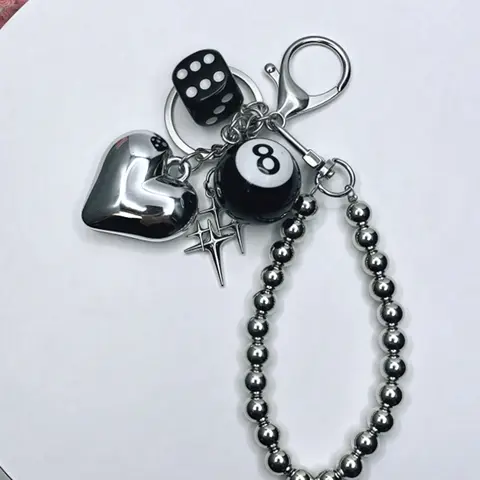 Personalized metal dark style street cool beaded keychain, DIY handmade keychain pendant four-pointed star dice bag pendant 8 ball element peach heart keychain pendant, small and exquisite versatile bag small object pendant Keychain For Bags