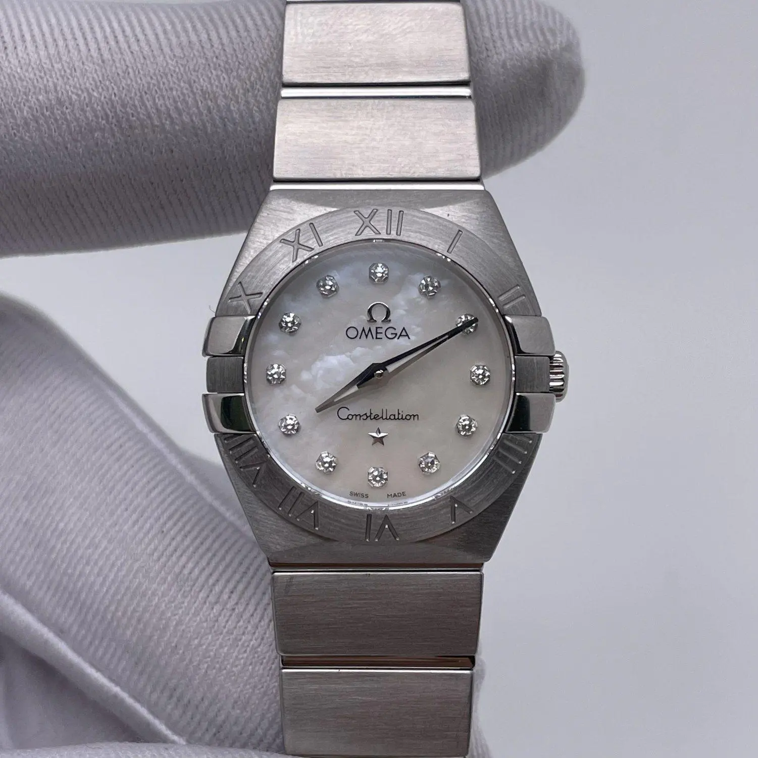 Omega Constellation Quartz Original Factory Diamond-Set 24mm Reference： 123.10.24.60.55.002/5528