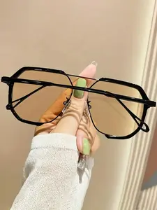 Flat Top Aviator Sunglasses for Women & Men, TikTok Viral Geometric Frame Shades, Trendy Vintage Y2K Sunglasses for Driving, Travel, Beach, Festival & Everyday Summer Style