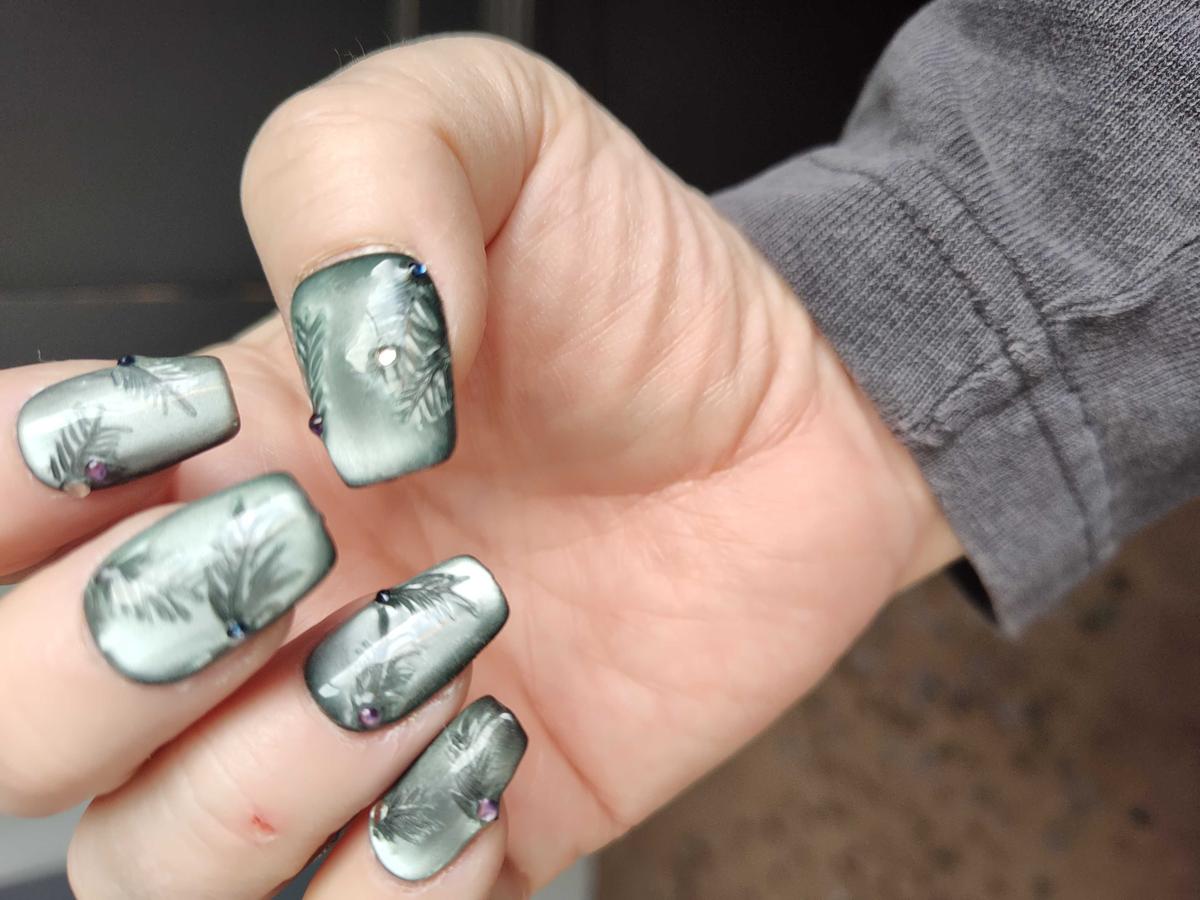 Item: 70$, host:zora