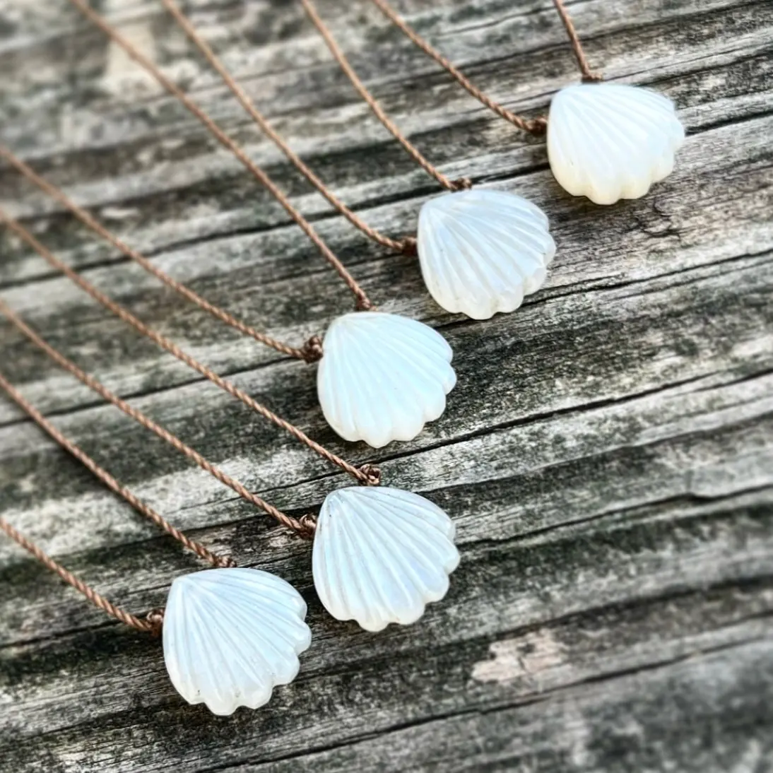Moonstone Shell Cord Necklace Moonstone Shell Cord Necklace