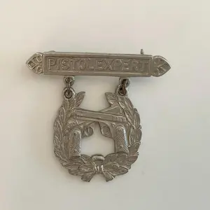 Vintage WWI / WWII Era US Army Pistol Expert Marksmanship Badge U.S.M.C Sharpshooter