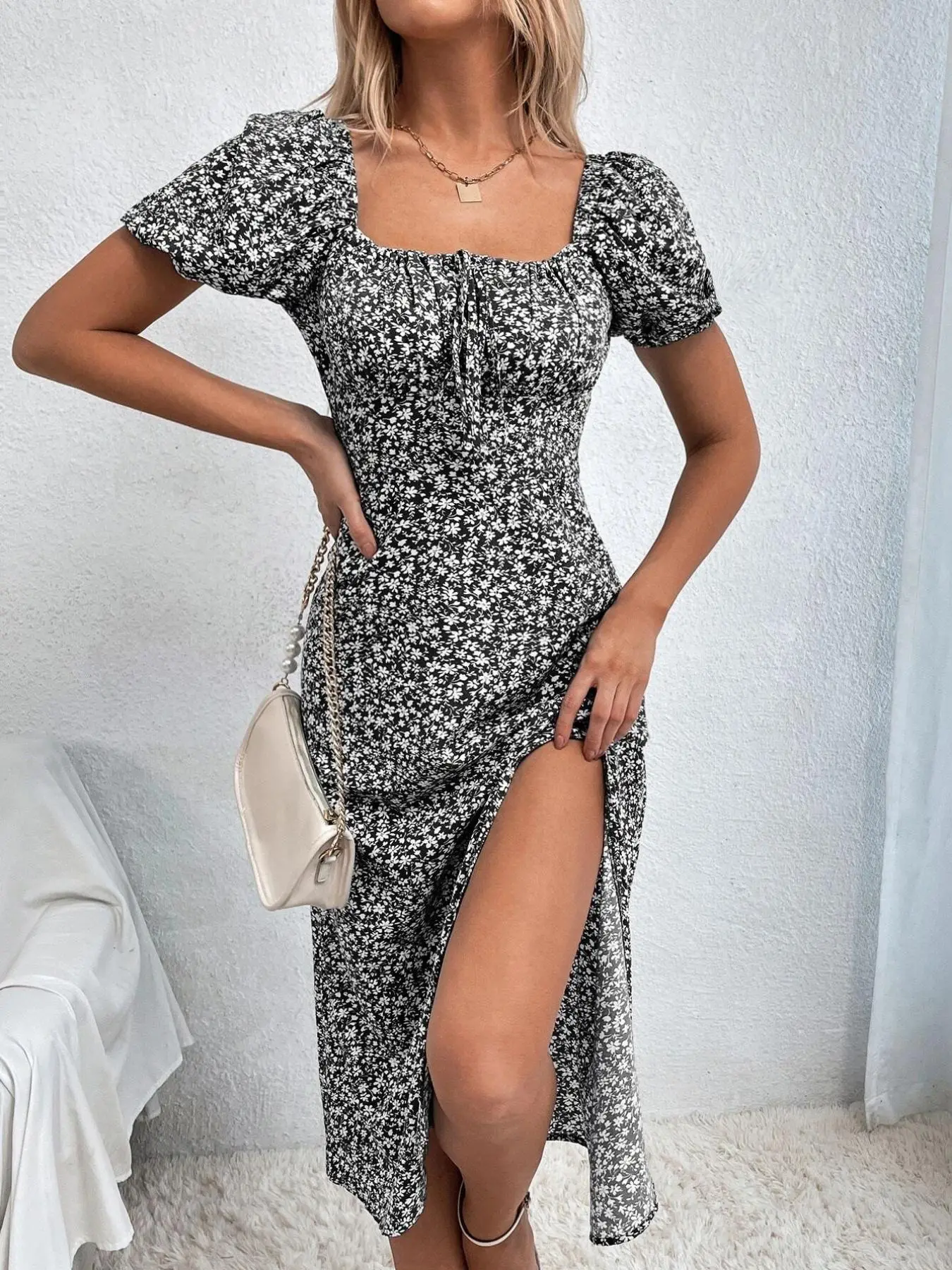 Women's Frenchy Style Ditsy Floral Print Dress, Milkmaid Dress, Boho Fashion Puff Sleeve Square Neck Dress for Daily Holiday Vacation Wear, Summer Dre