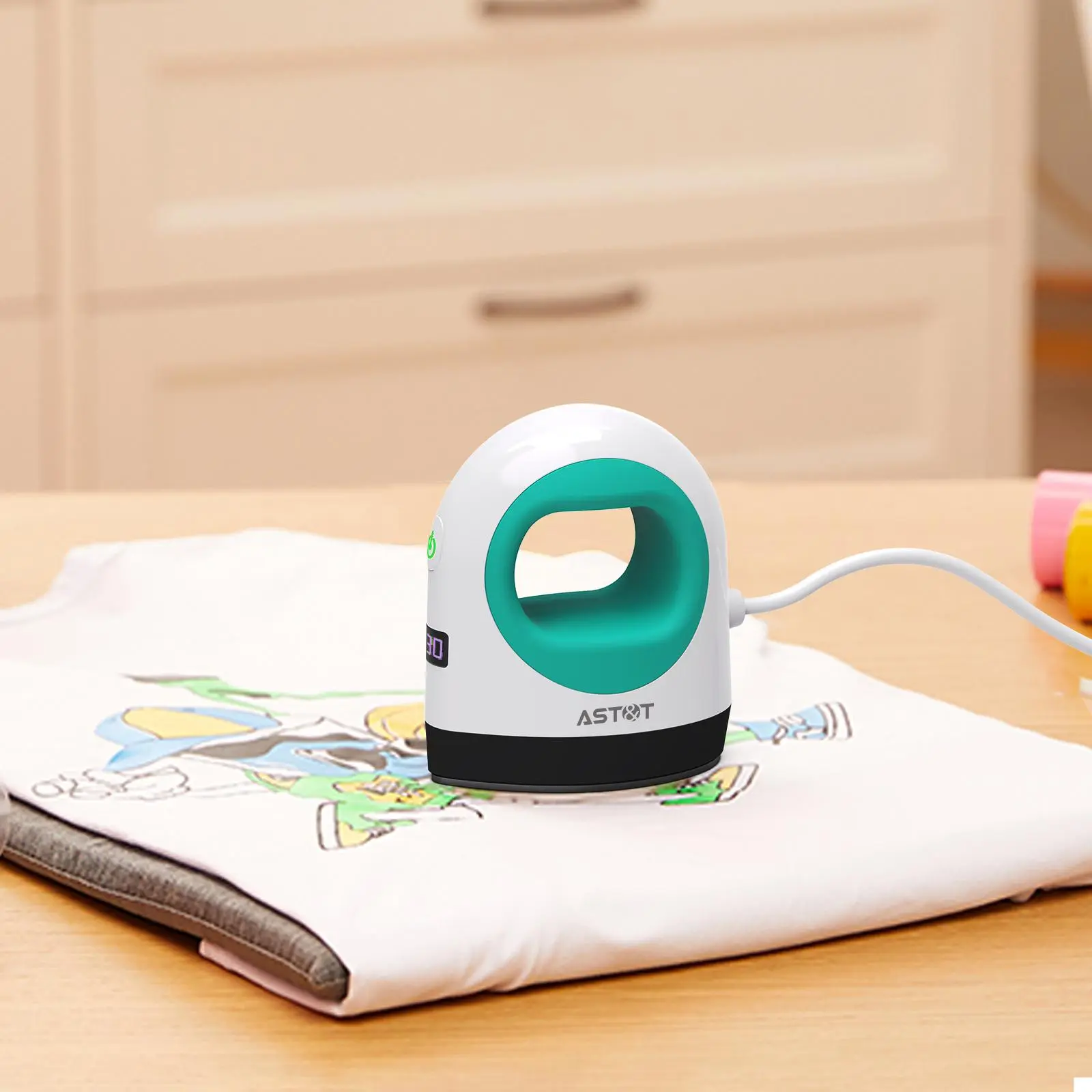 Mini Heat Press Ironing Machine, Portable Heating Press Machine, Small Ironing Machine for T-shirt, Hats, Heating Transfer Projects, Home Appliances