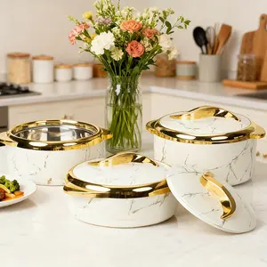 Three-piece insulated box set, lined with stainless steel, provides long-lasting insulation