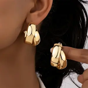 Retro Round Fashion EarringsFrench Retro Exquisite High-end Circular Ring Earrings With Feminine Temperament, Simple And Versatile Earrings, Giving Girls Valentine'S Day Gifts