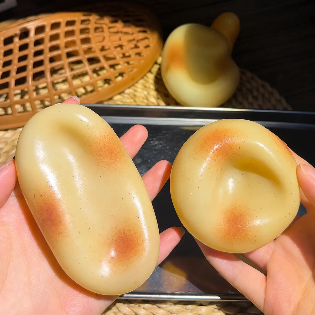 Potato ASMR Stress Ball - 1-Piece sensory fidget toy; cutefruit-shaped mochi-style squishy; suitable for birthday partygifts
