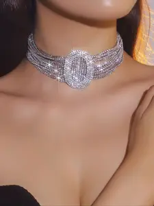 Elegant Women's Multi-Layer Oval Necklace, Rhinestone Crafted Shiny Short Choker, Fashion Jewelry Accessory for Special Occasions