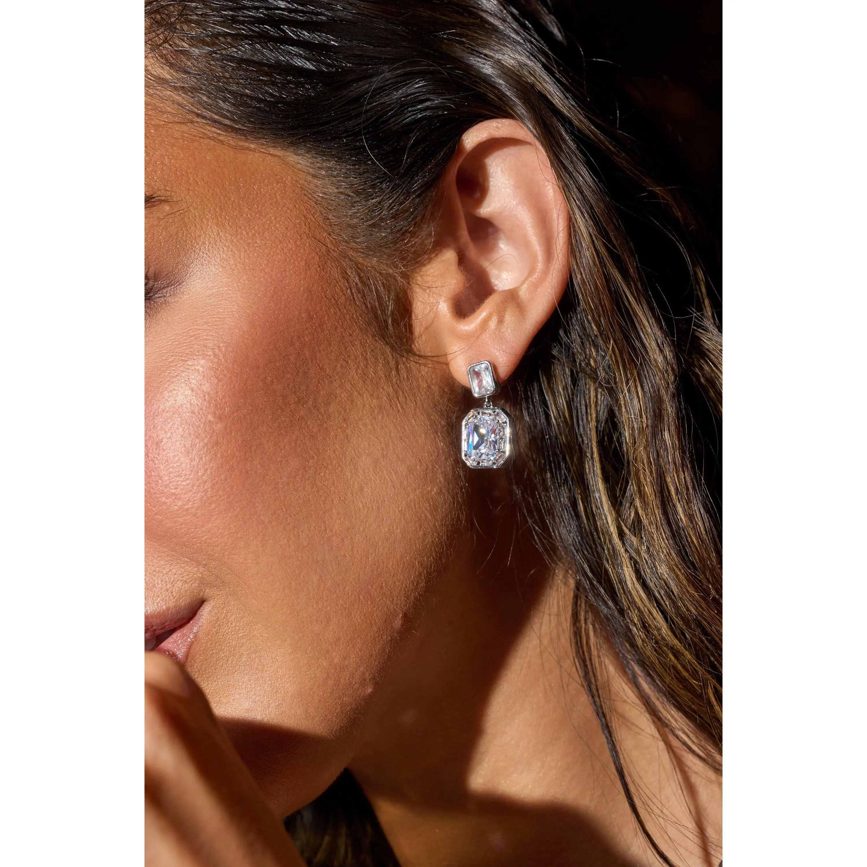 DIAMONDS ARE MY LOVE LANGUAGE EARRING