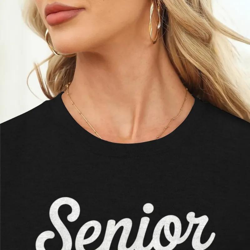 2026 Senior Mom Graphic T-Shirt High School Graduation Gift Short Sleeve  Breathable and casual summer gift for girls