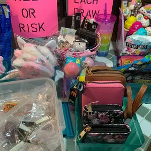 Random Draw on vintage jewelry Draw or Risk