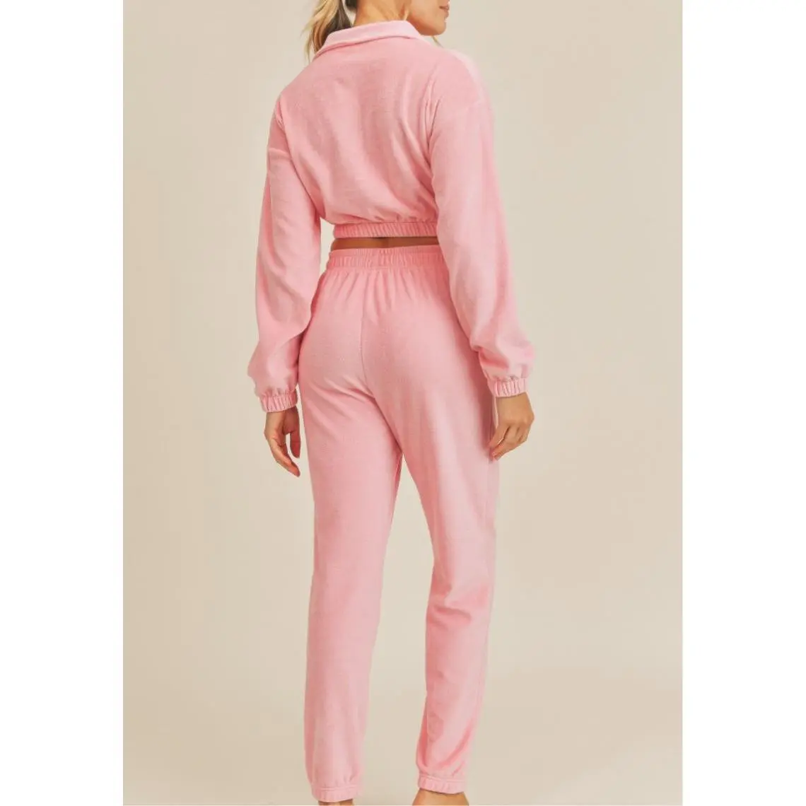 Nena Velour sweats set (PINK) Long Sleeve Fit