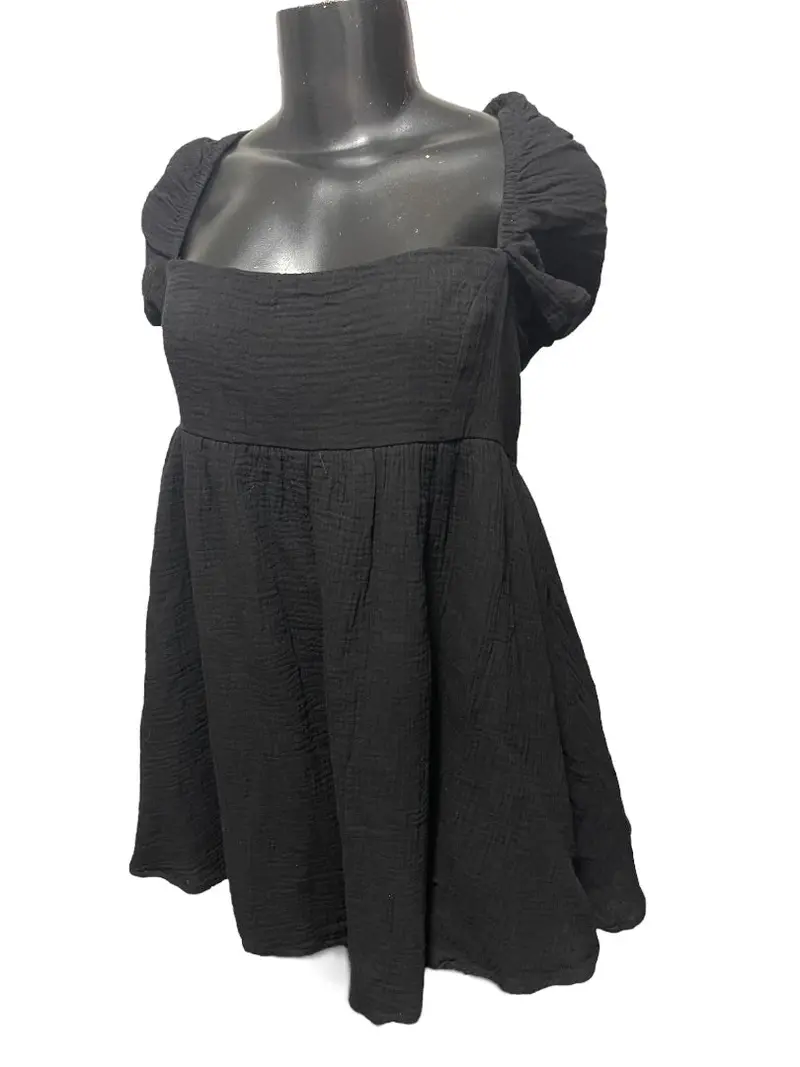 strapless open back dress Long-Sleeve Bubble Hem Mini Dress in Black - 4