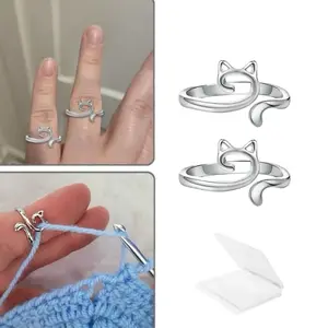 2 PCS Cat Design Knitting Crochet Loop – Adjustable Metal Yarn Guide Finger Holders with Box for Comfortable Home Knitting & Crochet, Gift for Mother& Grandma, Knitting Accessory