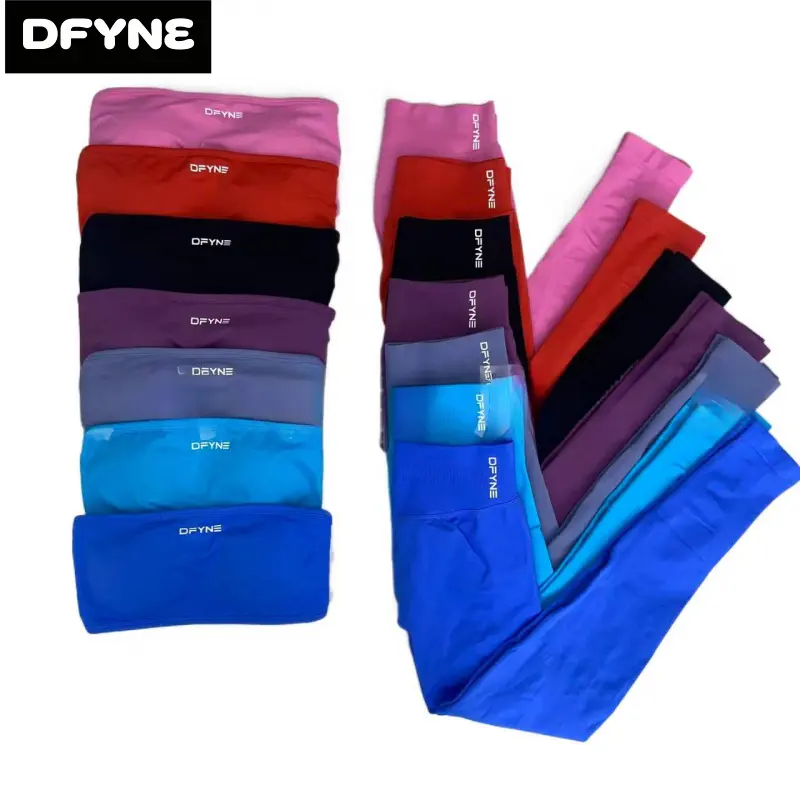 Dfyne Women's Matte Seamless Bandeau Sports Bra, Buttery Soft Sculpting Longline Tank Top with Low Open-Back Design, Removable Pads for Yoga & Gym Training, Minimalist Low Open-Back Design, Extended Hem For Support, Low-To-Medium Impact Bust Shaping