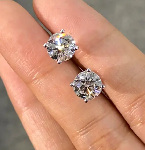 Lab-Grown Round Diamond 4-Prong Stud Earrings with Screw Backs, 10K White