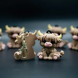 Highland Cow Keychain 3D Print - Brown Charming Design for Keys Practical Accessory Ideal Gift for Cow Enthusiasts Rustic Charm Easy Access Everyday Use