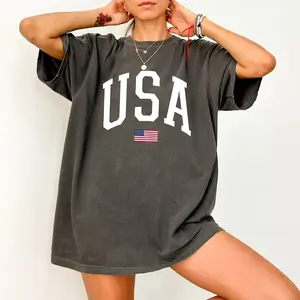 Lady's Retro USA Flag Casual Wear Streetwear Top - Patriotic 4th of July Graphic T-Shirt, Memorial Day Style Women's Summer Tee