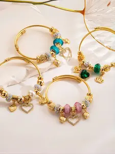 Women's Stainless Steel Rhinestone Decorated Bracelet with Diamond Studded Crystal Pendant, Heart Design, Adjustable Opening, Cute Best Friend Style Jewelry, Bracelet with Charms