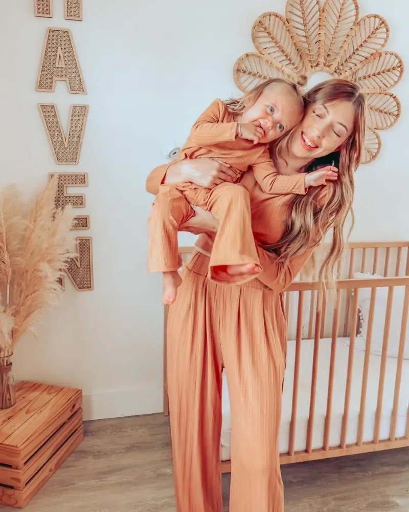 Mommy and Me Leann Long Sleeve Lounge Set - Clay