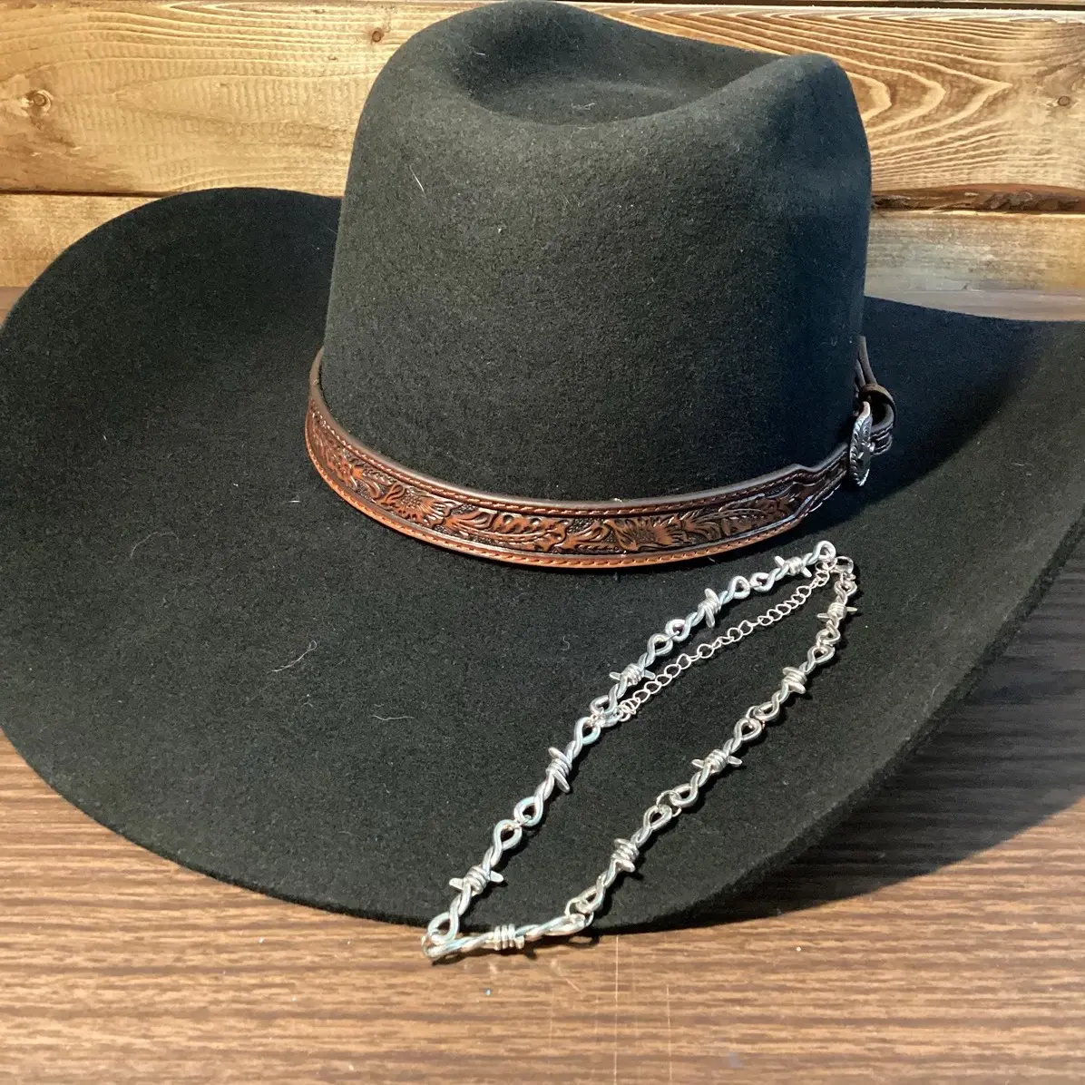Barbed Wire Choker Barbed Wire Choker