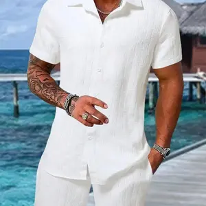 Men’s summer regular-fit two-piece set: short-sleeve shirt and shorts; men’s two-piece pajama set; casual, comfortable button-up top and shorts; pajama set; men’s sleepwear/homewear; comfortable; suitable for outdoor activities.