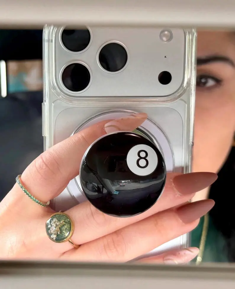 Trendy 8 Ball Phone Grip | Y2K Vintage Magic Eight Ball Collapsible Phone Stand & Holder