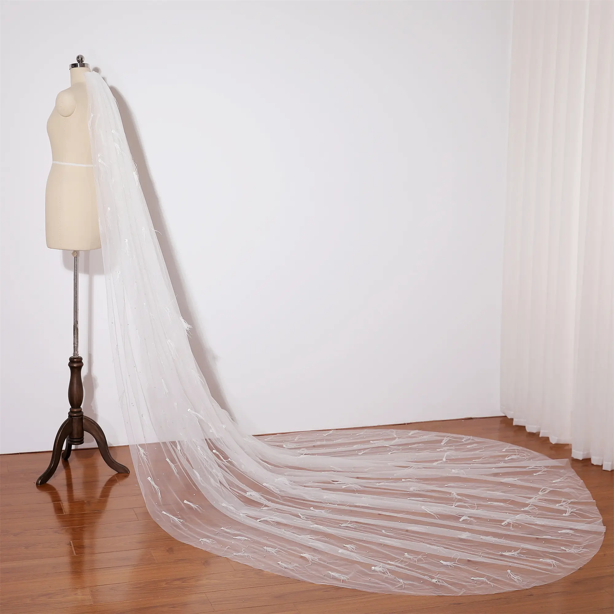Dreamy pearl wedding veil leather embroidery, Romantic bridal pearl veil, Cathedral wedding veil ivory color, Handmade single layer veil, Minimalist bride veil for wedding dress