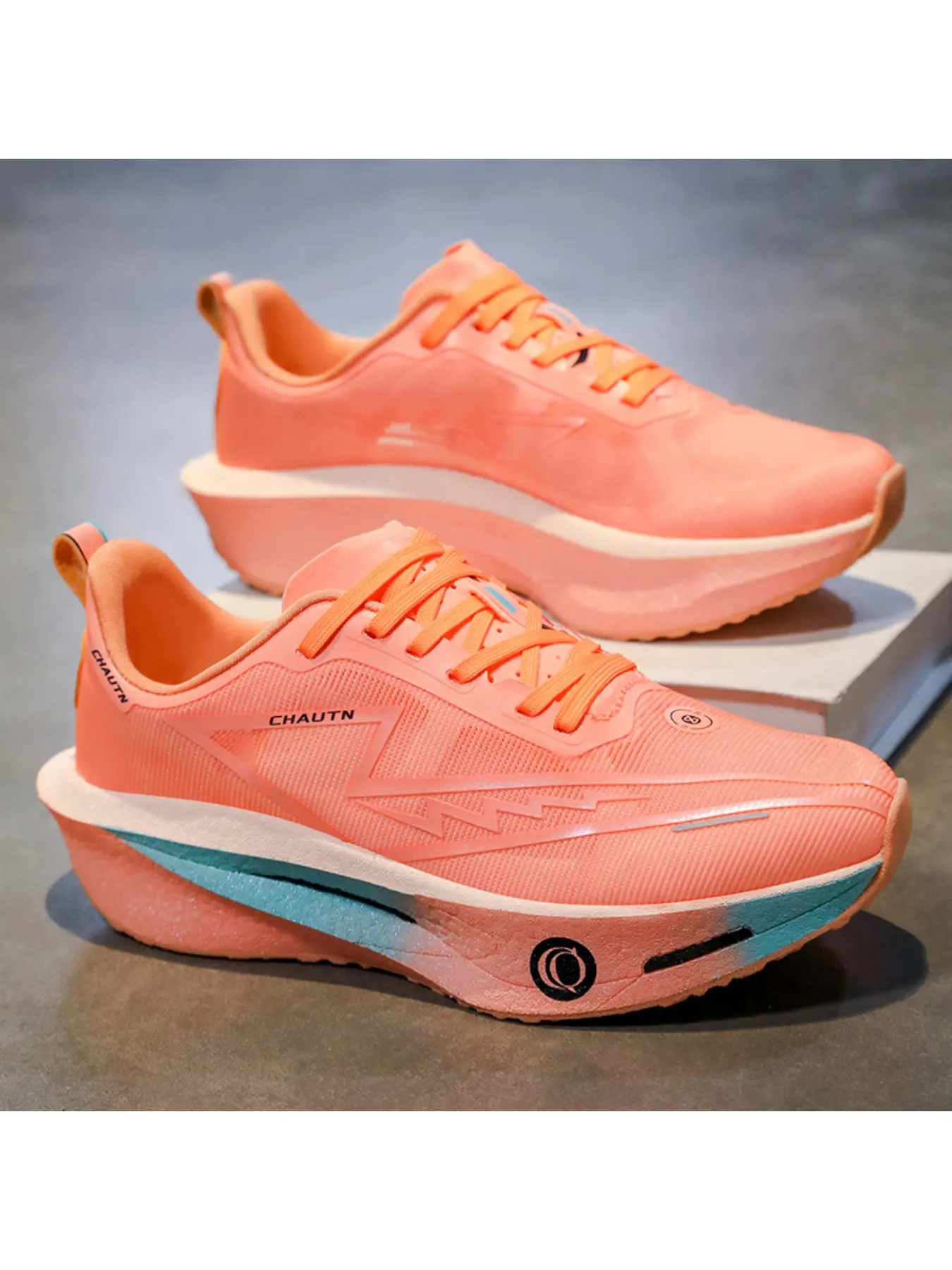 Lightning Carbon Board Athletic Running Shoes for Men, Professional Racing Marathon Training Shoes, Shock Absorption and Bounce Back Sports Shoes, Running Sports Footwear