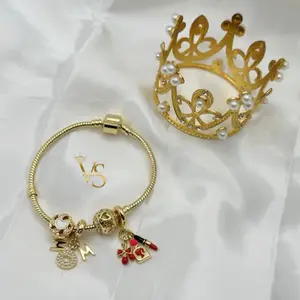 Valdes Luxury 14K Gold Plated Charm Bracelet for Women Decorative Charm Style High Quality Everyday Jewelry