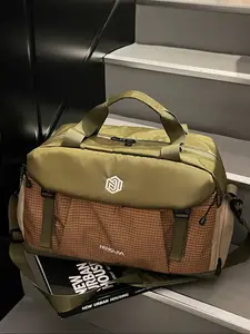 Short trip tote bag, multifunctional sports and yoga bag, casual sports bag, with wet and dry separation, separate shoe compartment, water-resistant, suitable for school, work, and essential for travel.