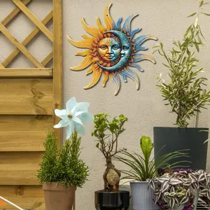 Sun Shaped Metal Sign, Outdoor Wall Art Decor, Outdoor Wall Art Decoration for Home Farmhouse Living Room Yard Flower Garden Backyard, Posters