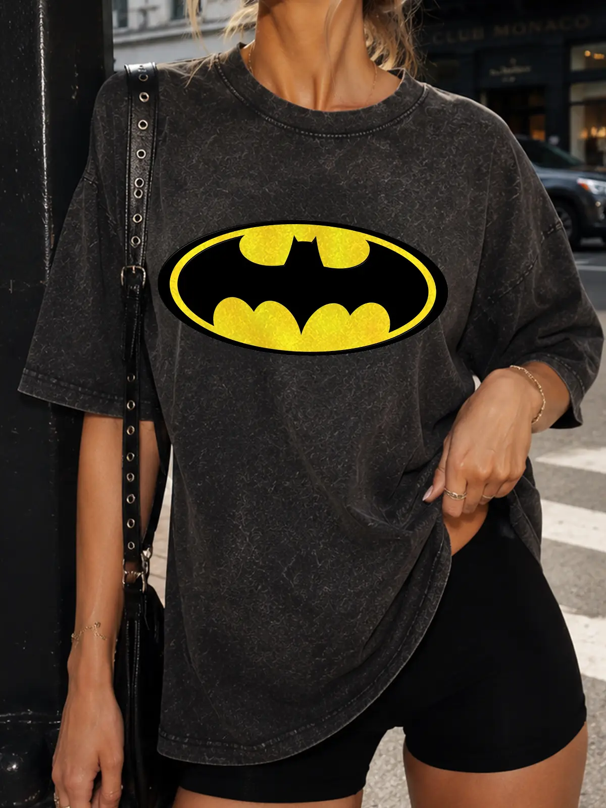 Justice League Vintage Washed Batman Logo T-Shirt, Oversized Loose Short Sleeve Tee, Retro Superhero Graphic Top, Casual Streetwear Unisex Shirt, gifts, parties, festivals