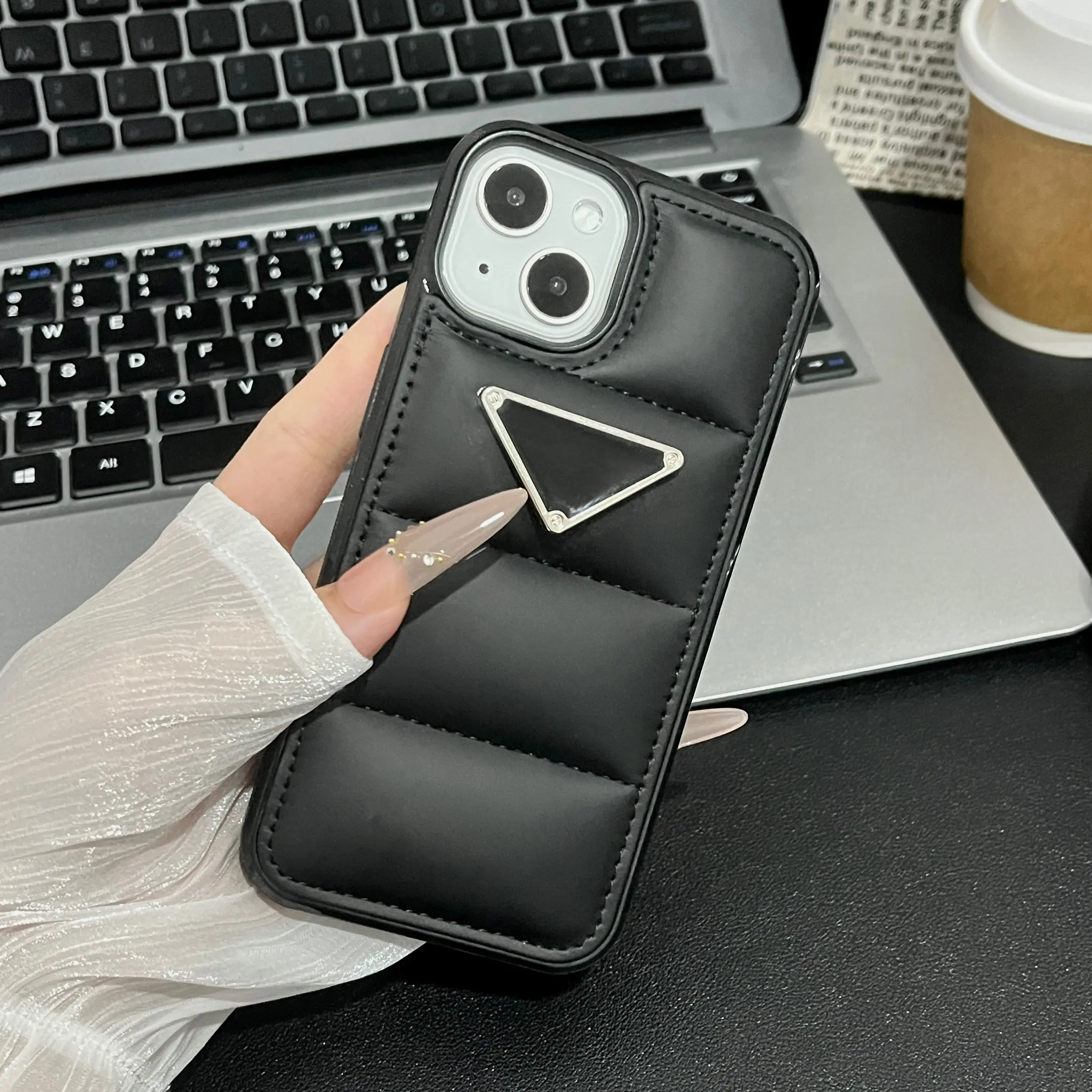 Luxury Laser Down Jacket Case for iPhone  case 17/16/15/14/13/12/11Pro/Plus/ProMax Soft  Sofa Puffer with Cotton Filling & Touch Cloth Protection Unique Design with Fashionable Texture
