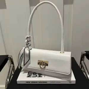 Thus French style lady single style bag (black green camel and white)
