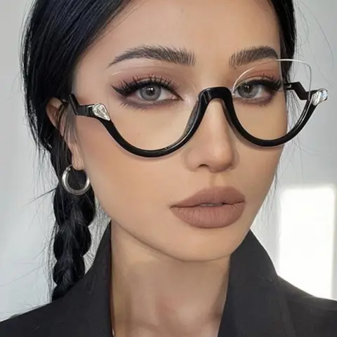 Women's Vintage Cat Eye Frame High Quality Eyeglasses, Trendy Casual Eyeglasses for Everyday Use, Fashion Accessories for Outdoor Activities