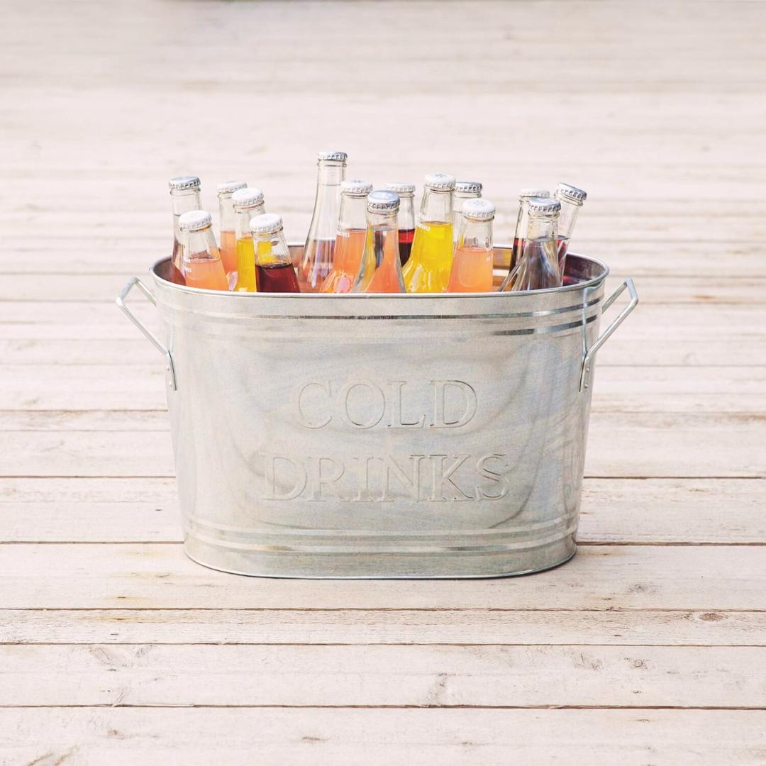 Insulated Drink Galvanized Bucket, Beer and Beverage Tub, Metal Bucket, Ice Buckets for Parties, Holds 5.35 Gallons, Silver