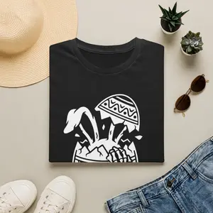 Men's Short-Sleeve Casual Cotton T-Shirt - Egg-Pastel Shell Design, Suitable for Halloween to April Wear, Animals & Jet Themed Shade Accents