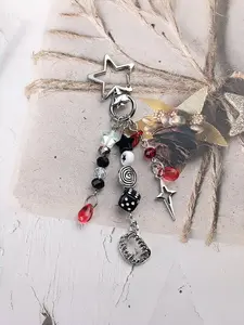Dark Dice Star Keychain, Sweet Cool Subculture Style, Handmade Beaded Pendant, Unique Bag Accessory, Perfect Gift for Friends