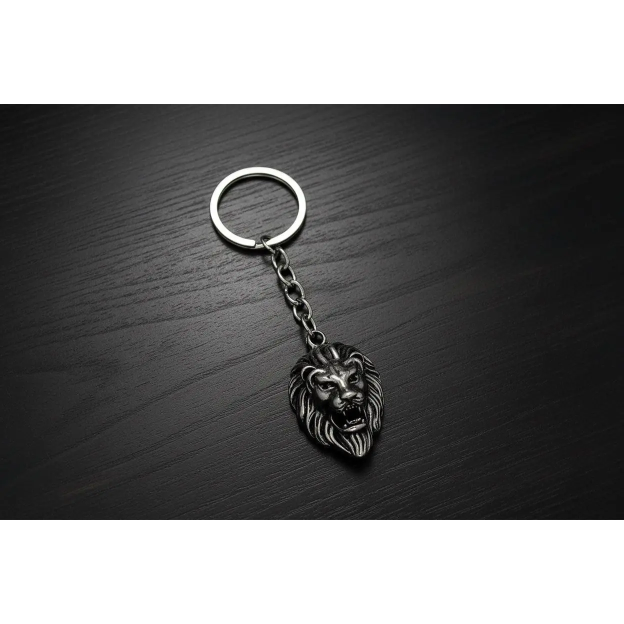 Keychain: Silver Lion Head