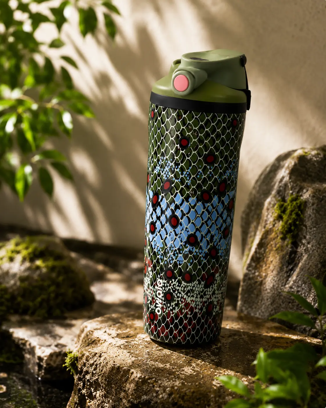 Owala 32oz FreeSip Bottle Trout Print with Bonus Kawaii Cat Keychain