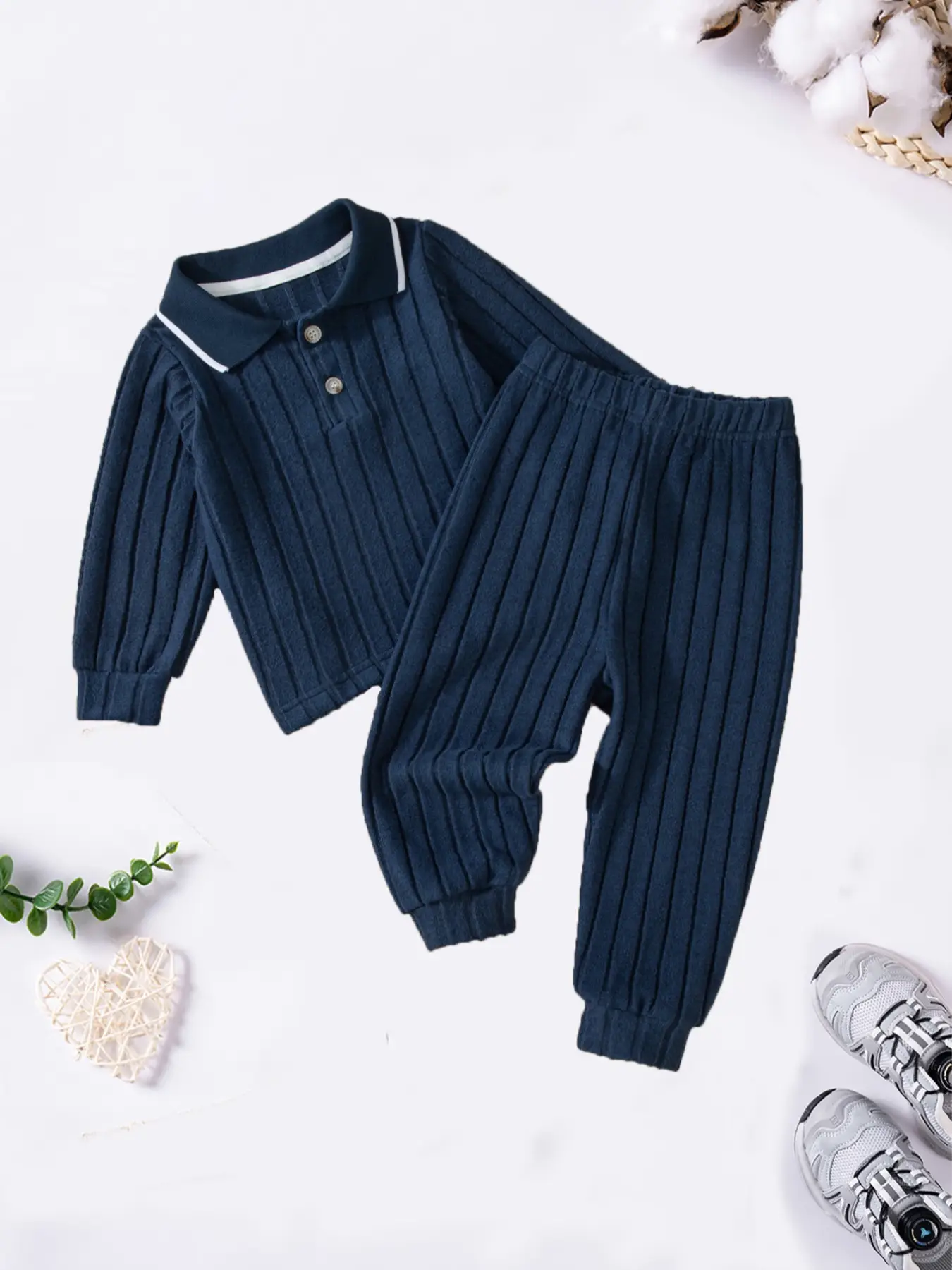 2-piece Boys' Long-sleeved Polo Shirt Set Autumn/winter Fashion Solid-color Pullover and Trousers Casual Baby Boy Knitted Top and Cuffed Trousers Comf