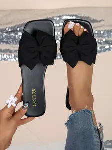 4-color women's casual flat bottomed square toe sandals with bow decoration, comfortable and fashionable, suitable for daily and vacation wear, Rubber Sandals, Boho Casual Sandals