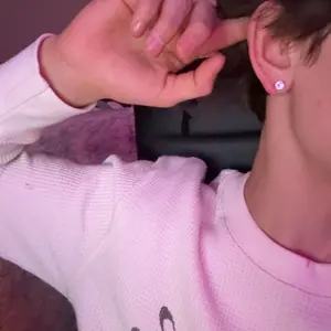 Magnet 6 Prong Set Cubic Zirconia Clip on Fake Stud Earrings for Women Men Cartilage Non Pierced Ear Senstive Ear CZ Crystal Huggie Studs Hypoallergenic Jewelry Gifts Duaghter Bff Birthday